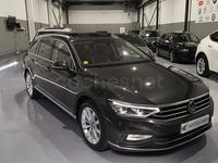 Usado VW Passat Executive 122 CV (89 kW) 2021 Gris / plata Familiar