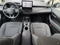 Usado Toyota Corolla Style 140 CV (102 kW) 2024 Gris / plata Berlina