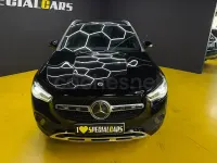 Usado Mercedes GLA180 136 CV (100 kW) 2022 Negro SUV