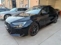Usado Audi RS3 400 CV (294 kW) 2025 Negro Berlina