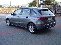 Usado Mercedes B180 116 CV (85 kW) 2020 Marrón Monovolumen