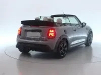 Usado Mini John Cooper Works Cabriolet 231 CV (169 kW) 2022 Gris / plata Descapotable