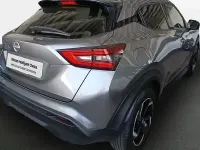 Usado Nissan Juke N-Connecta 114 CV (83 kW) 2024 Skline grey (metalizado) SUV