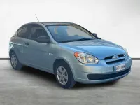 Usado Hyundai Accent 97 CV (71 kW) 2007 Azul Utilitario