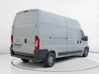 Käytetty Peugeot Boxer S 140 HP (102 kW) 2023 Valkoinen Van