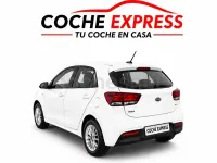 Usado Kia Rio 84 CV (61 kW) 2023 Blanco Berlina