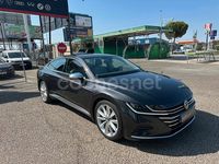 Usado VW Arteon Elegance 150 CV (110 kW) 2021 Gris / plata Berlina