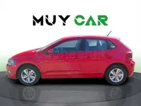 Usado VW Polo Advance 80 CV (58 kW) 2021 Rojo Utilitario