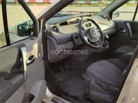 Usado Renault Scenic E-Tech Expression 130 CV (95 kW) 2007 Beige Monovolumen