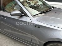 Usado BMW 118 122 CV (89 kW) 2007 Gris / plata Utilitario