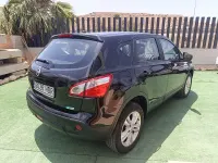 Usado Nissan Qashqai Tekna 110 CV (80 kW) 2012 Negro SUV