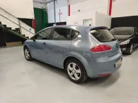Usado Seat Leon Reference 102 CV (75 kW) 2007 Azul Utilitario