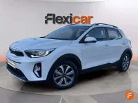 Usado Kia Stonic 101 CV (74 kW) 2025 Blanco SUV