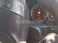 Usado Opel Vectra Elegance 150 CV (110 kW) 2006 Negro Familiar