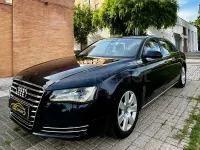 Usado Audi A8L Ambiente 372 CV (273 kW) 2012 Negro Berlina