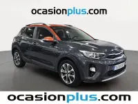 Usado Kia Stonic 100 CV (73 kW) 2019 Gris SUV