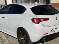 Usado Alfa Romeo Giulietta Distinctive 170 CV (125 kW) 2013 Blanco Utilitario
