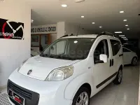 Usado Fiat Qubo Dynamic 80 CV (58 kW) 2016 Blanco Monovolumen