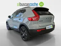 Nuevo Volvo XC40 Plus 163 CV (119 kW) 2026 Gris/plata SUV