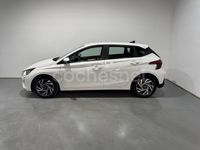 Usado Hyundai i20 84 CV (61 kW) 2024 Blanco Berlina