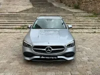 Usado Mercedes C200 204 CV (150 kW) 2023 Plateado Familiar