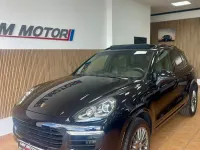Usado Porsche Cayenne Platinum Edition 262 CV (192 kW) 2017 Negro SUV