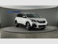 Usado Peugeot 5008 Allure 130 CV (95 kW) 2020 Blanco banquise (opaco) SUV