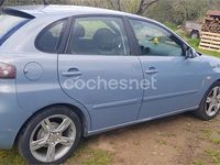 Usado Seat Ibiza Ecomotive 80 CV (58 kW) 2008 Azul Berlina