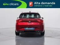 Usado Seat Leon ST FR 150 CV (110 kW) 2021 Rojo Familiar