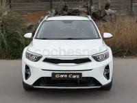 Usado Kia Stonic 100 CV (73 kW) 2022 Blanco SUV