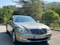 Usado Mercedes S350 272 CV (200 kW) 2007 Gris / plata Berlina