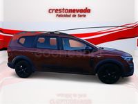 Usado Dacia Jogger Extreme 100 CV (73 kW) 2022 Rojo Monovolumen