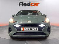 Usado Hyundai i10 67 CV (49 kW) 2023 Verde Utilitario