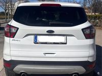 Usado Ford Kuga Trend 120 CV (88 kW) 2019 Blanco SUV