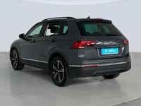 Usado VW Tiguan Life 150 CV (110 kW) 2024 Gris SUV