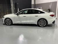 Usado Audi A5 Exclusive 367 CV (269 kW) 2024 Blanco Berlina