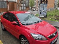 Używany Ford Focus Titanium 109 KM (80 kW) 2011 Czerwony Sedan/Limuzyna