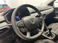 Usado Dacia Sandero Essentiel 91 CV (66 kW) 2021 Blanco Berlina