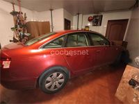 Usado Audi A6 225 CV (165 kW) 2004 Granate Berlina