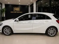 Usado Mercedes A200 Urban 136 CV (100 kW) 2014 Blanco Utilitario