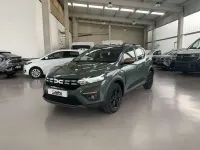 Usado Dacia Sandero Extreme 101 CV (74 kW) 2025 Verde Utilitario