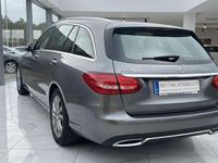 Usado Mercedes C220 170 CV (125 kW) 2017 Gris Familiar