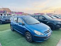 Usado Peugeot 307 109 CV (80 kW) 2005 Azul Utilitario