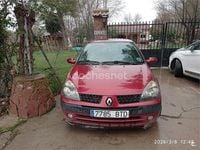 Usado Renault Clio II Expression 60 CV (44 kW) 2002 Granate Berlina