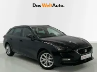 Usado Seat Leon Style 130 CV (95 kW) 2022 Negro Familiar