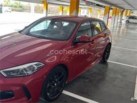 Usado BMW 118 Comfort Edition 136 CV (100 kW) 2021 Rojo Utilitario