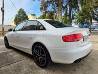 Usado Audi A4 143 CV (105 kW) 2011 Blanco Berlina