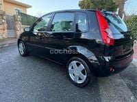 Usado Ford Fiesta Ghia 80 CV (58 kW) 2006 Negro Utilitario