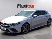 Usado Mercedes A180 136 CV (100 kW) 2019 Gris Berlina