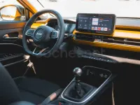 Usado Jeep Avenger Summit 100 CV (73 kW) 2023 Amarillo SUV